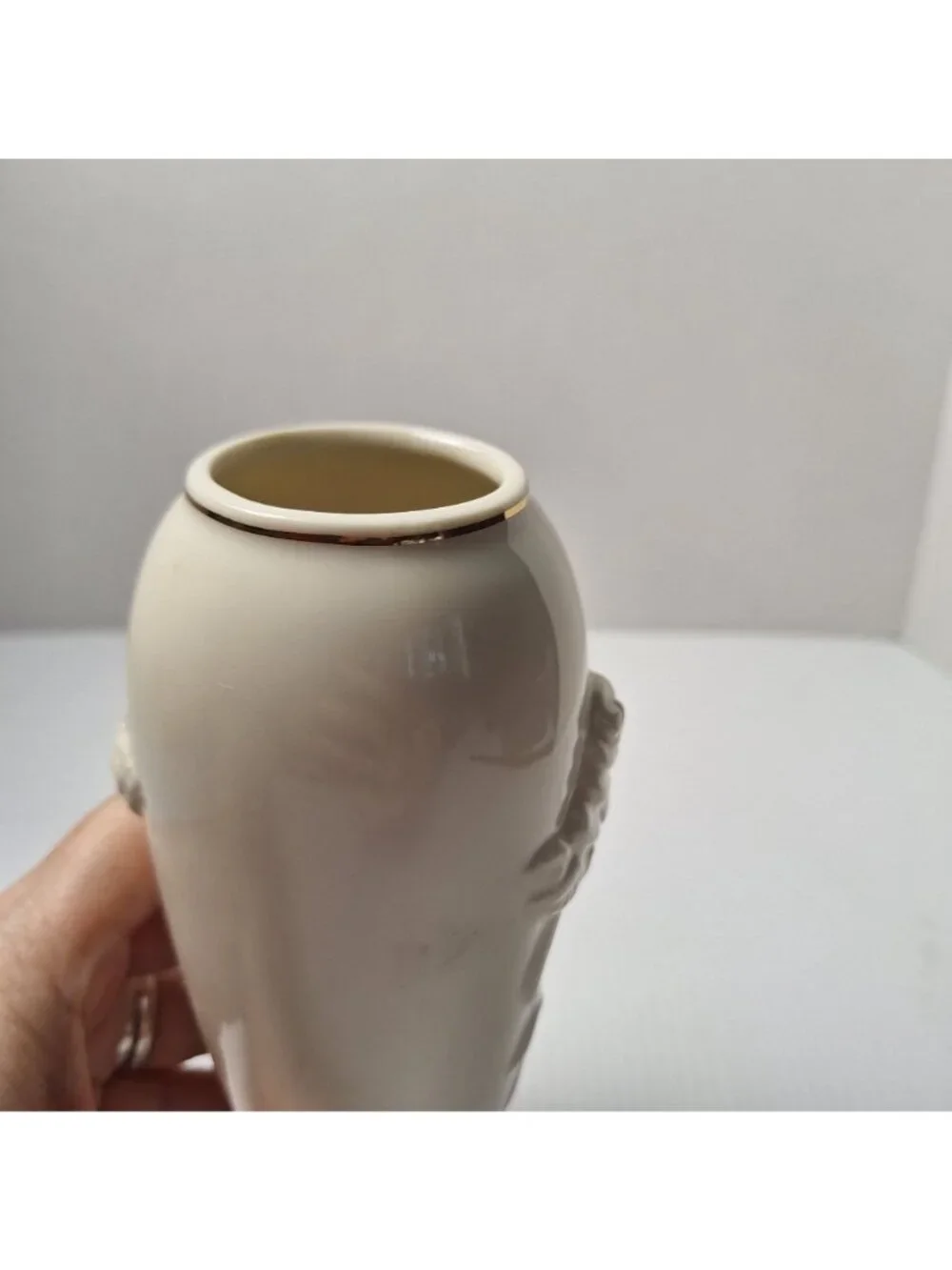 LENOX ROSE BLOSSOM BUD VASE IVORY PORCELAIN SCULPTED ROSE RIBBON 24K GOLD TRIM